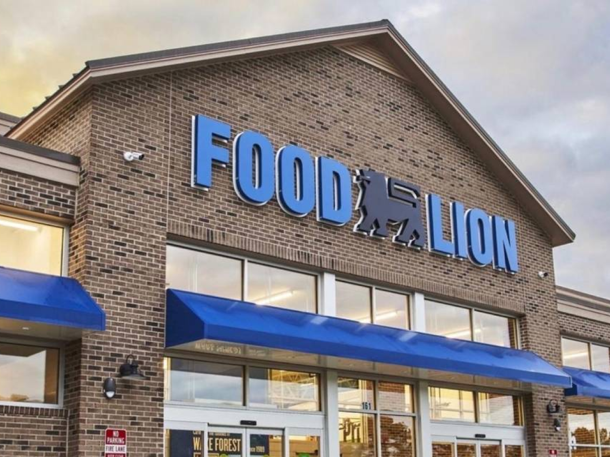 Food Lion in Newark, DE Grocery Retailer. Groceries.